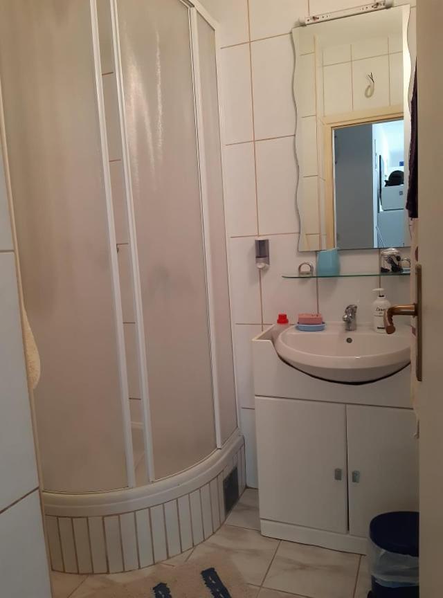 Peace And Quiet Apartment In Brela, Croatia Екстериор снимка